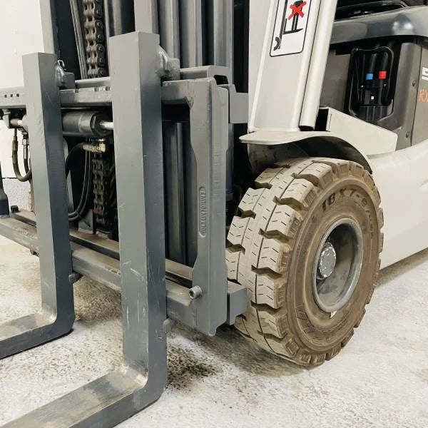 Chariot Électrique 1500kg Triplex 4320mm Still RX50-15